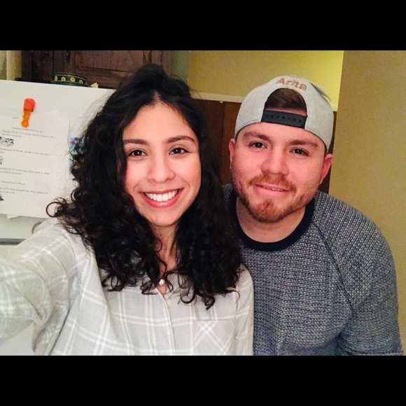 Meet your Posher, Sandra - Picture 1 of 1